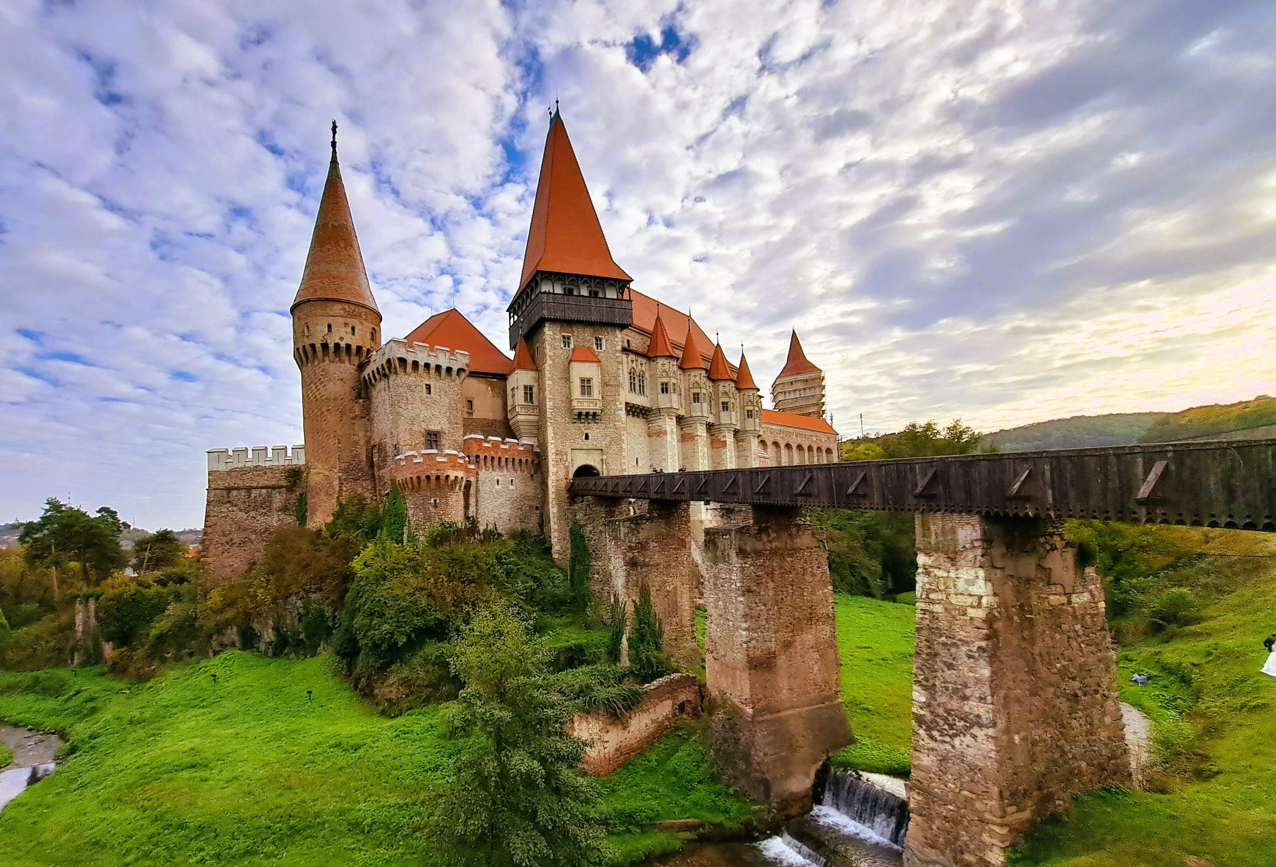 Corvini Castle Day Trip